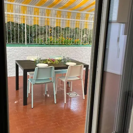 アパート Gigi's House アラッシオ