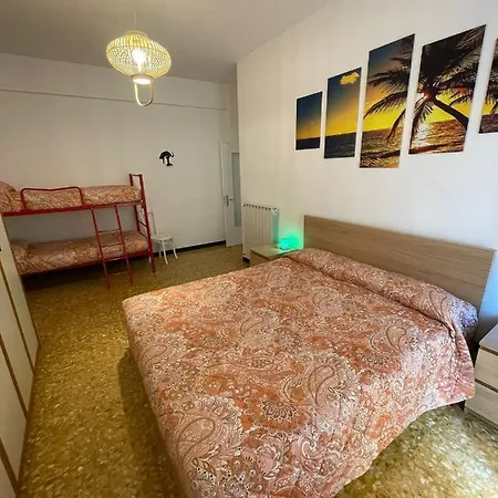 アパート Gigi's House アラッシオ